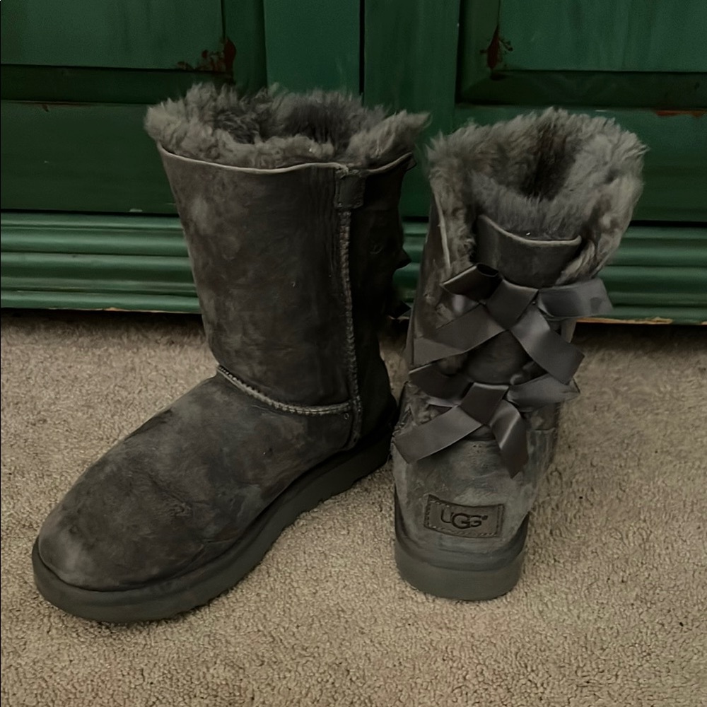 UGG Gray Winter Rain Boots with Plush Lining